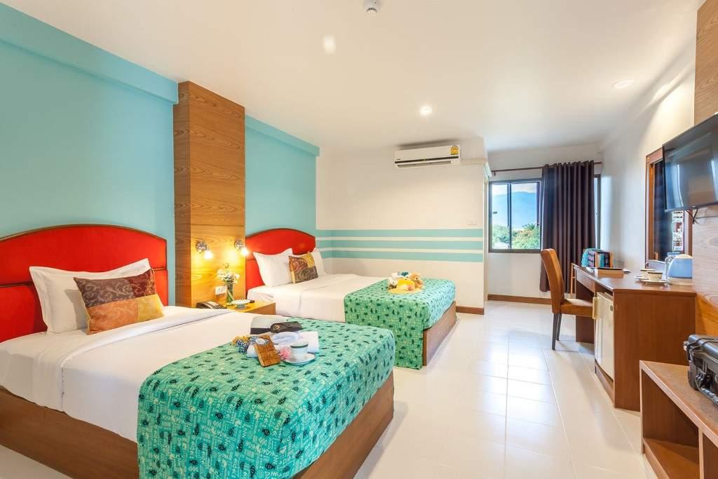 We Briza Hotel Chiangmai Chiang Mai Bagian luar foto